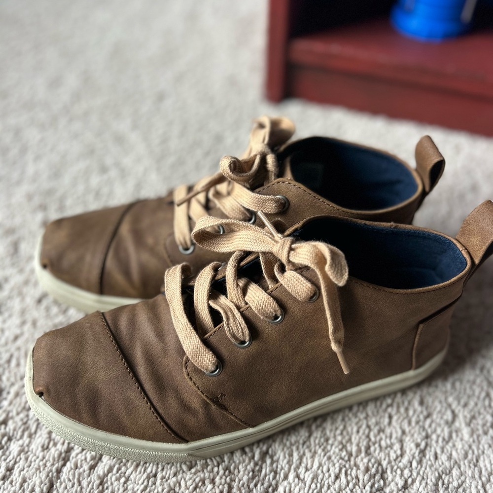 Tom’s Casual Brown boots